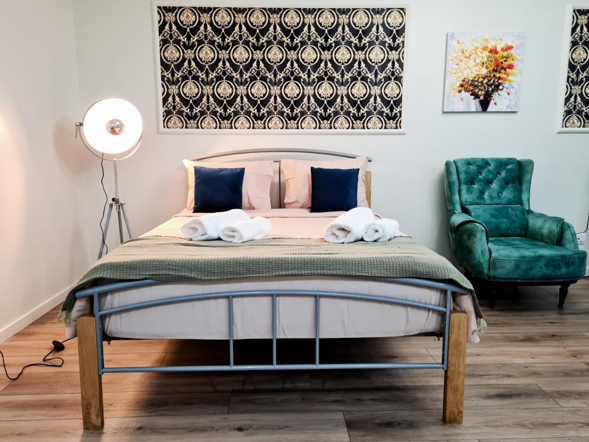 Apartment 5* Luxury Near Avram Iancu Sq New. Private Parking *