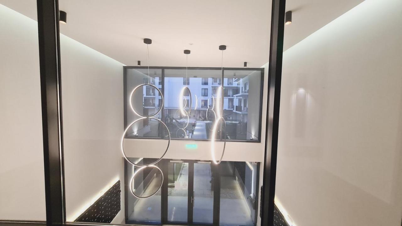 5* Luxury Near Avram Iancu Sq New. Private Parking Apartment Cluj-Napoca