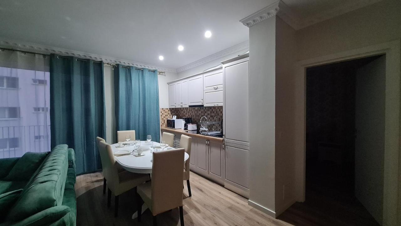 5* Luxury Near Avram Iancu Sq New. Private Parking Apartment *